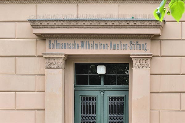 Hollmann Stiftung Eingang Koppenplatz
